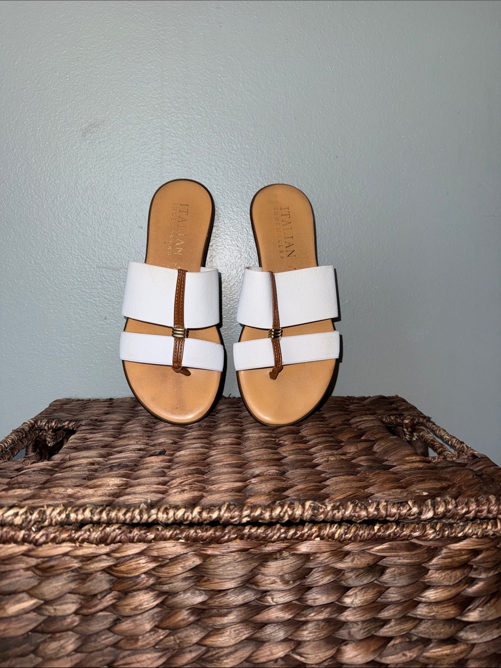 Italian Shoemakers White and Tan Leather Slide Sandals